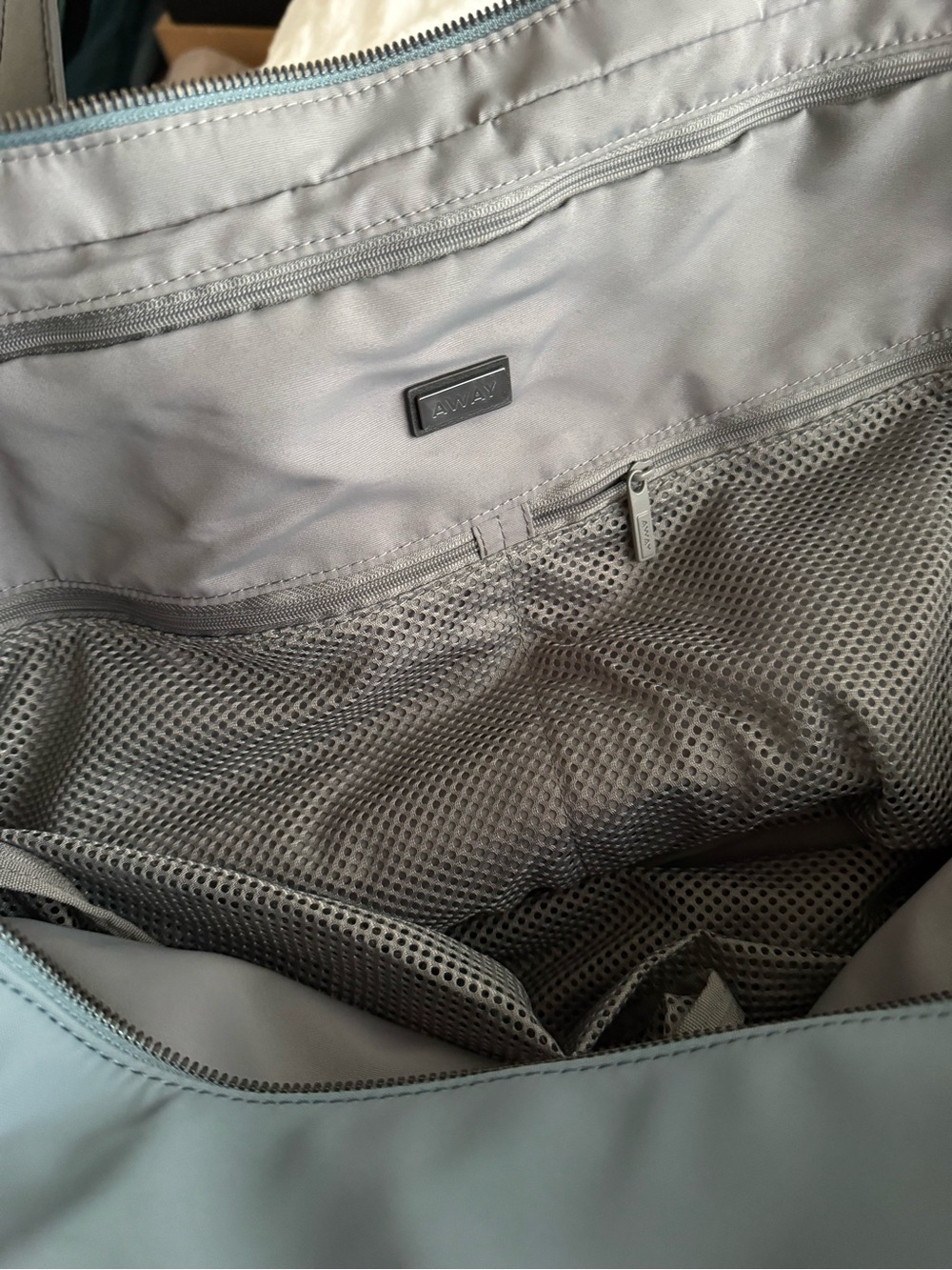 Away Travel Bag - Picture 4 of 8